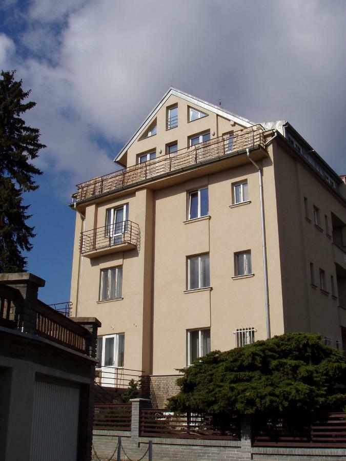 Vila Malvazinky Prague Exterior photo